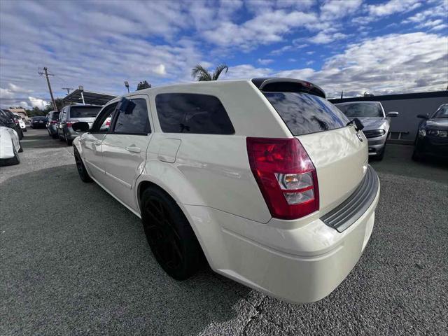 used 2005 Dodge Magnum car, priced at $6,450