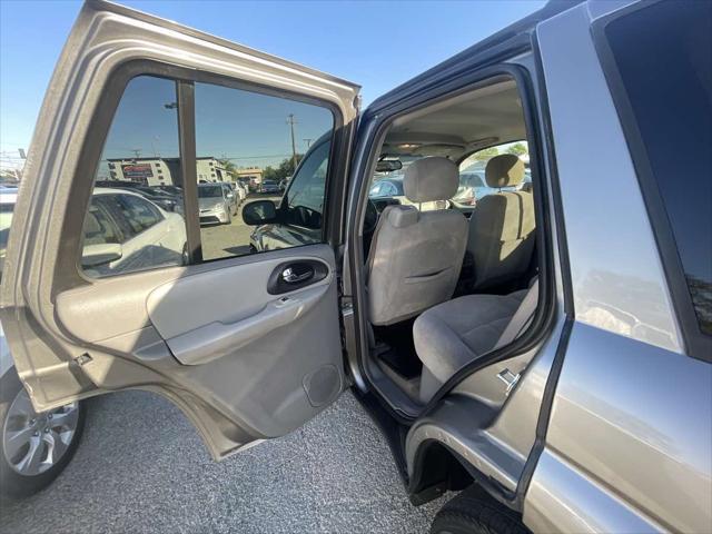 used 2007 Chevrolet TrailBlazer car, priced at $6,999