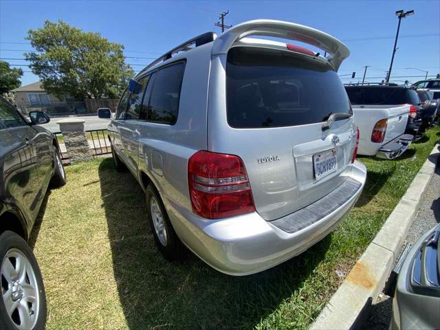 used 2003 Toyota Highlander car, priced at $5,499