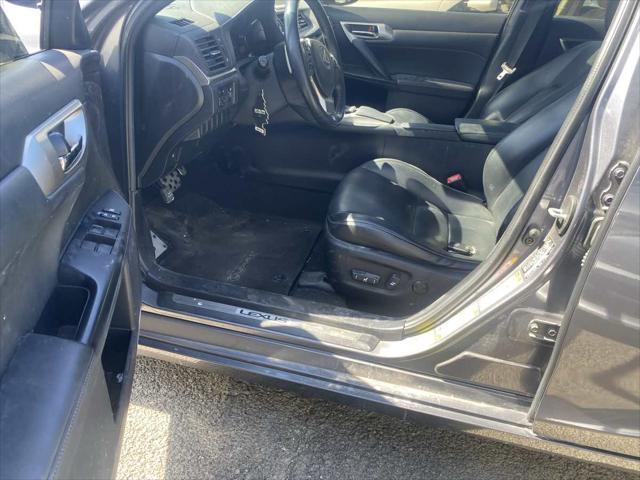 used 2015 Lexus CT 200h car, priced at $11,950