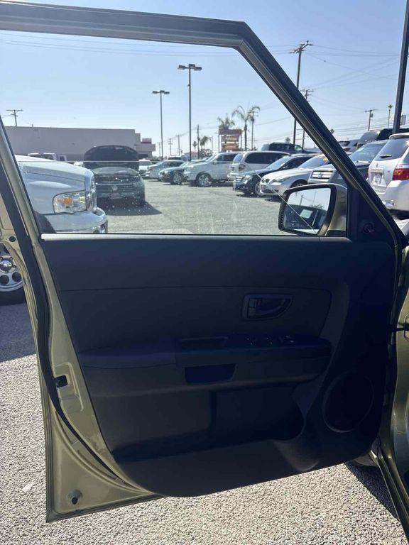 used 2013 Kia Soul car, priced at $5,450
