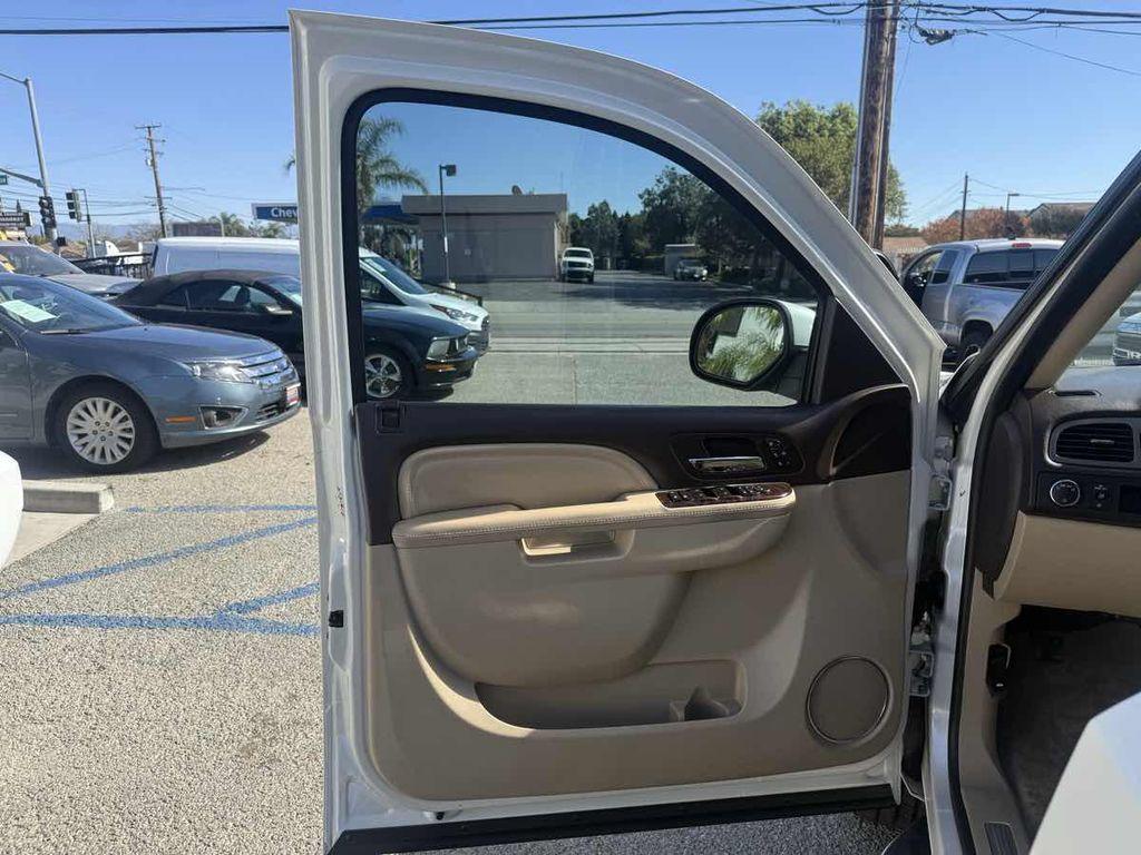 used 2011 GMC Yukon car, priced at $12,450