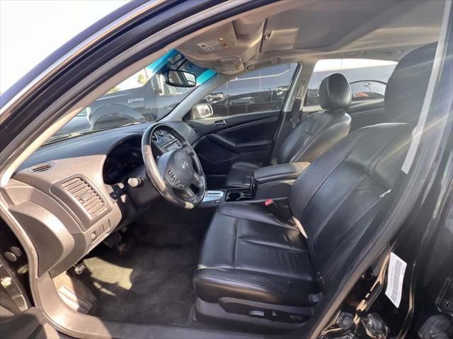 used 2010 Nissan Altima Hybrid car, priced at $5,250