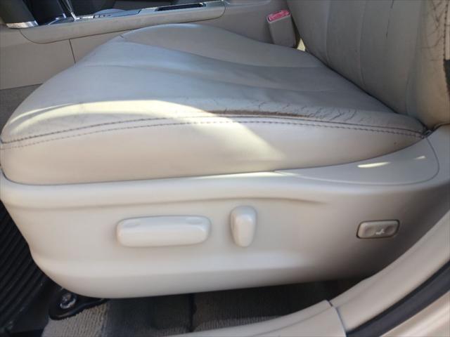 used 2009 Toyota Camry Hybrid car, priced at $7,950