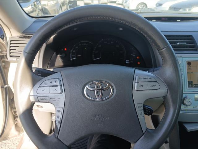 used 2009 Toyota Camry Hybrid car, priced at $7,950