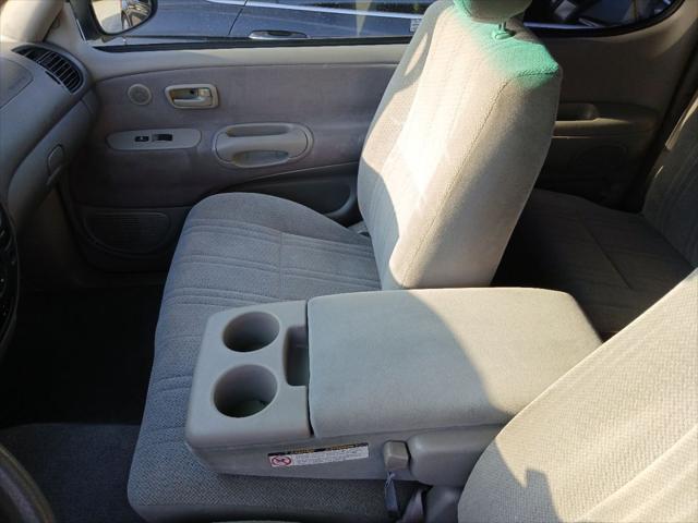 used 2002 Toyota Tundra car, priced at $6,950