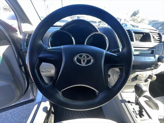 used 2010 Toyota Highlander car, priced at $8,499