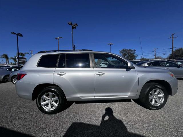 used 2010 Toyota Highlander car, priced at $8,499