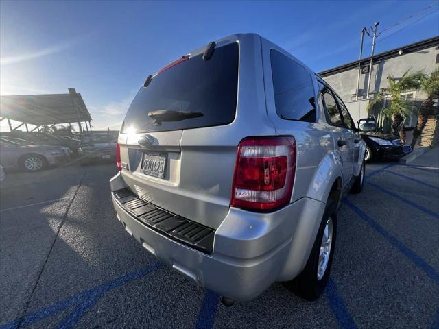 used 2009 Ford Escape car, priced at $4,999