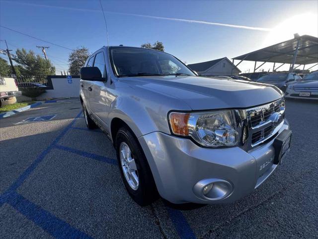 used 2009 Ford Escape car, priced at $4,999