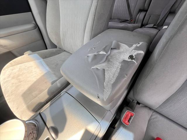 used 2013 Toyota Highlander car, priced at $10,851
