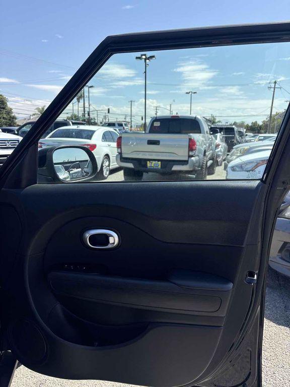 used 2016 Kia Soul car, priced at $6,450