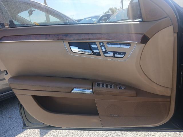 used 2007 Mercedes-Benz S-Class car, priced at $7,450