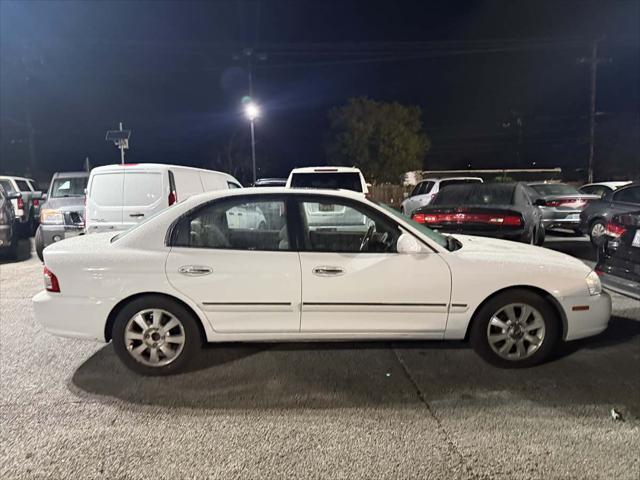 used 2006 Kia Optima car, priced at $5,750