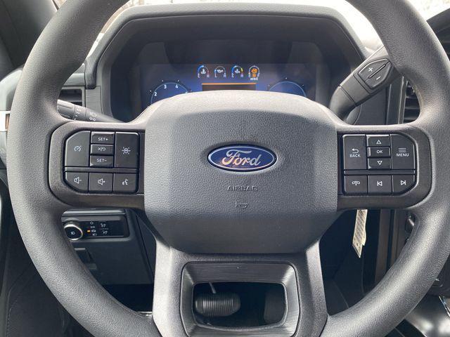 new 2025 Ford F-150 car, priced at $51,960