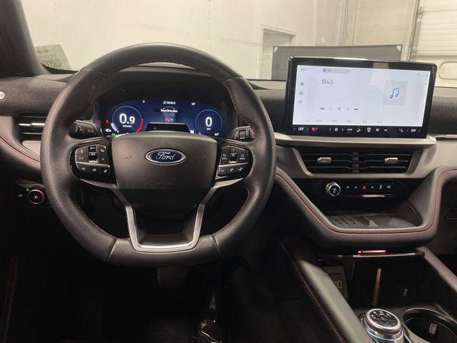 used 2025 Ford Explorer car, priced at $47,995