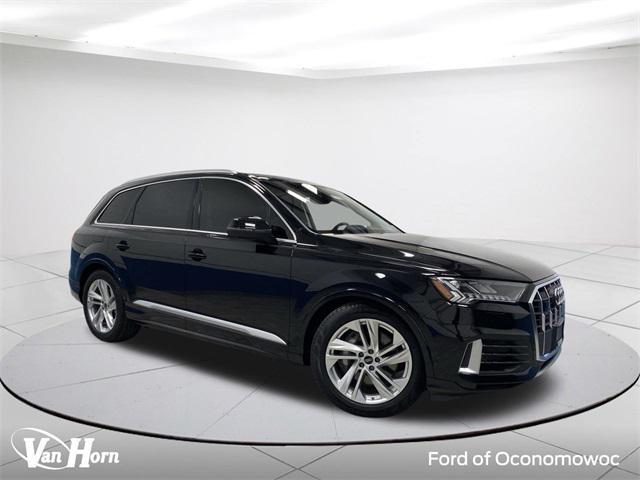 used 2023 Audi Q7 car, priced at $53,900