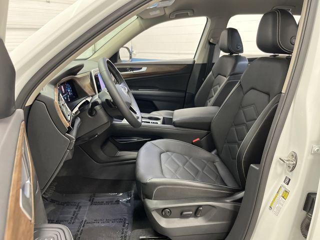 used 2024 Volkswagen Atlas car, priced at $32,502