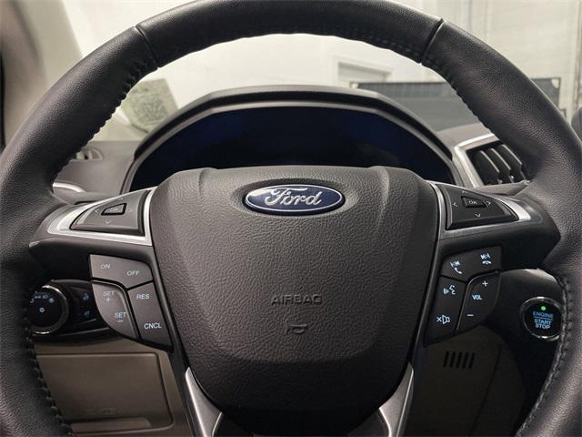 used 2024 Ford Edge car, priced at $35,999