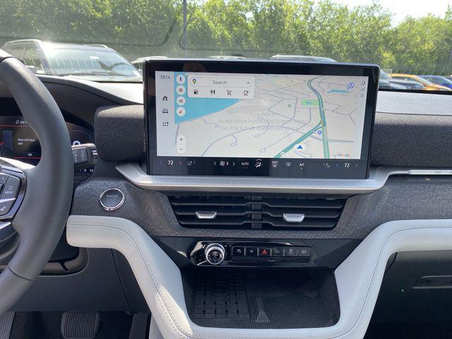 new 2025 Ford Explorer car, priced at $56,125