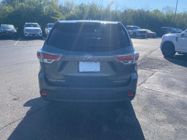 used 2015 Toyota Highlander car, priced at $22,495