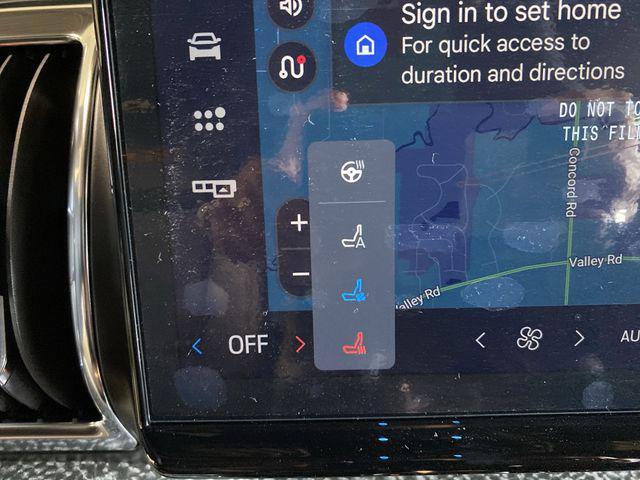 new 2025 Ford Expedition car, priced at $79,995