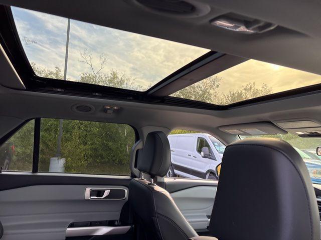 used 2023 Ford Explorer car, priced at $33,995