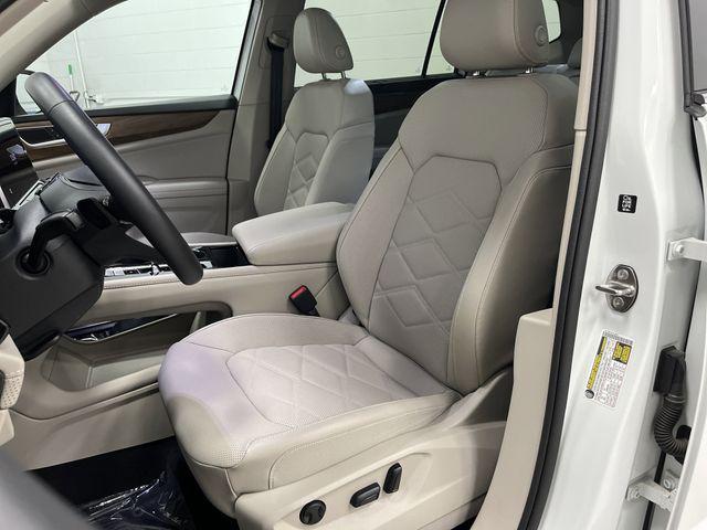 used 2024 Volkswagen Atlas car, priced at $30,995