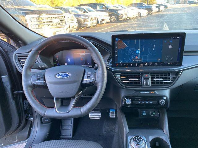 used 2023 Ford Escape car, priced at $24,308