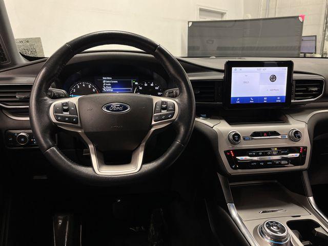 used 2022 Ford Explorer car, priced at $31,635