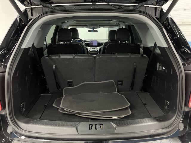 used 2022 Ford Explorer car, priced at $31,635