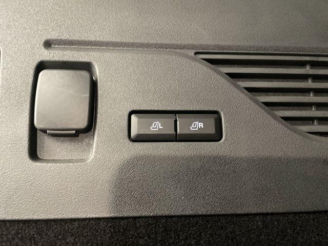 used 2024 Lincoln Nautilus car, priced at $52,895