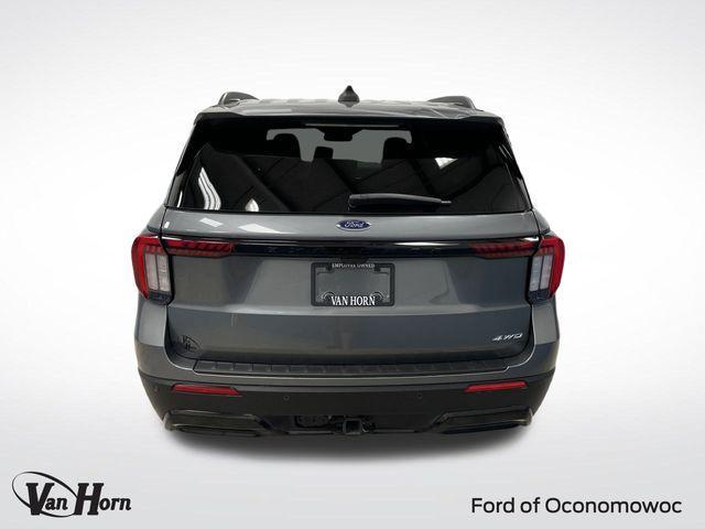 used 2025 Ford Explorer car, priced at $47,995