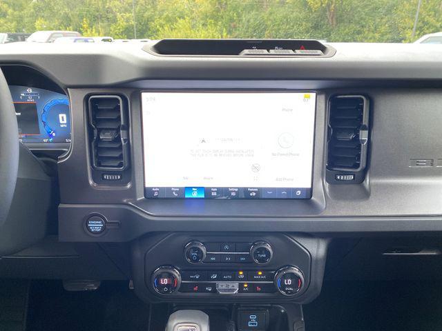 new 2025 Ford Bronco car, priced at $42,495