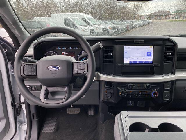 new 2025 Ford F-350 car, priced at $50,444