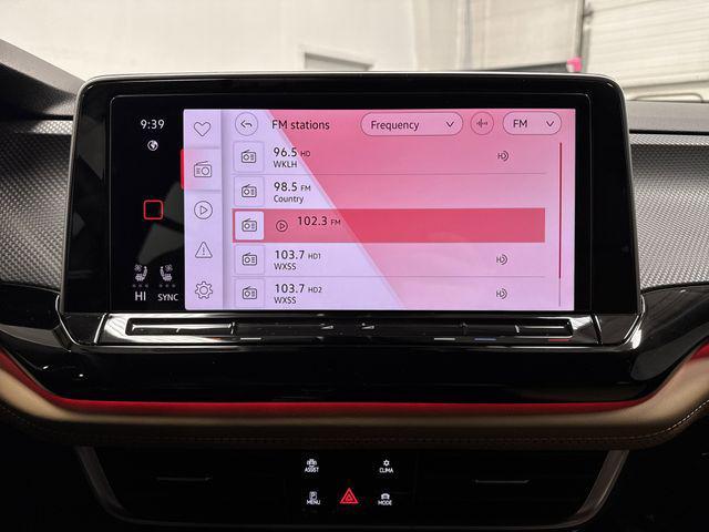 used 2024 Volkswagen Atlas Cross Sport car, priced at $34,990