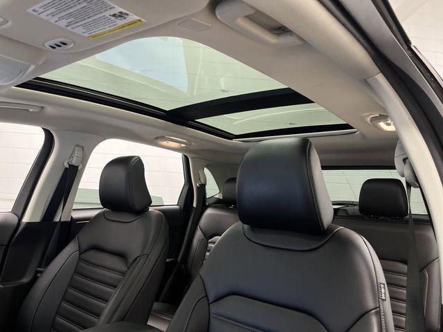 used 2024 Ford Edge car, priced at $26,469