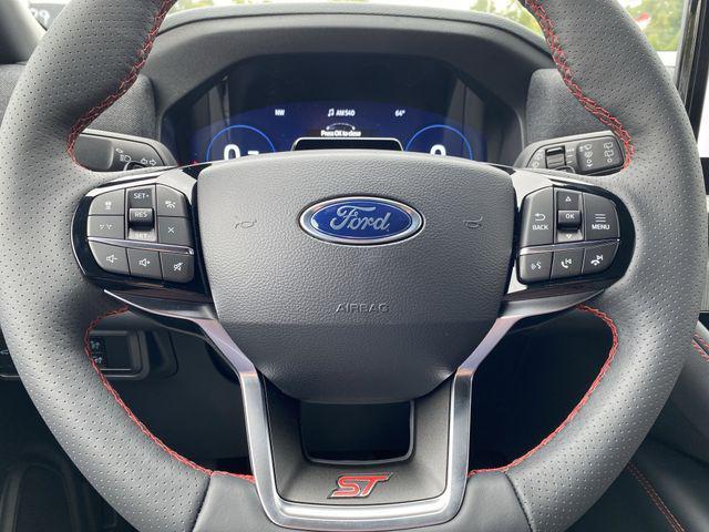 new 2025 Ford Explorer car, priced at $58,997