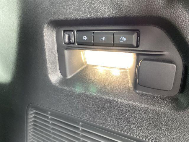 new 2025 Ford Explorer car, priced at $58,997