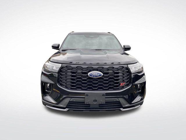 new 2025 Ford Explorer car, priced at $58,997