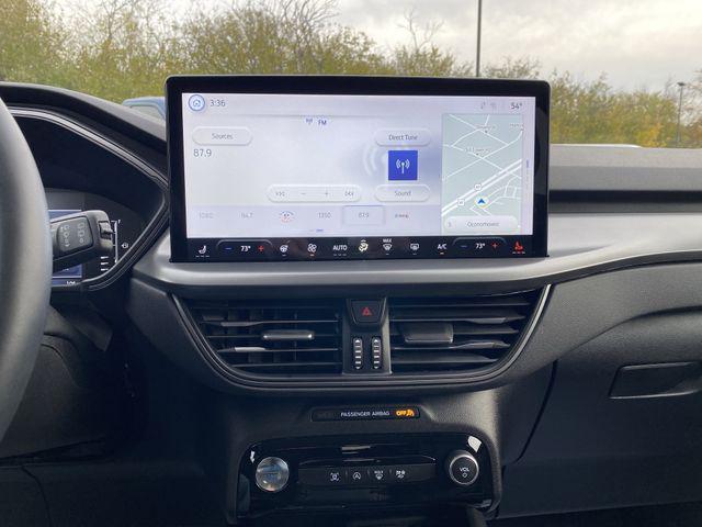 used 2023 Ford Escape car, priced at $25,550