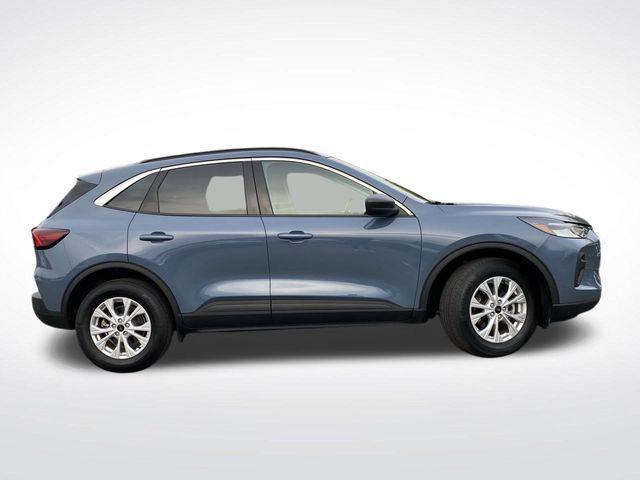 used 2023 Ford Escape car, priced at $25,550