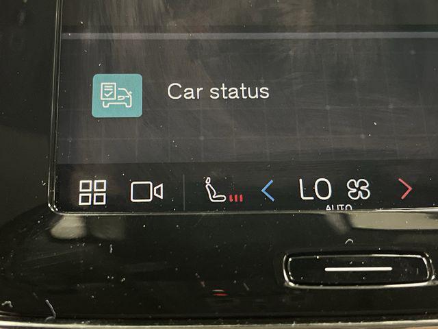 used 2024 Volvo XC40 car, priced at $31,789