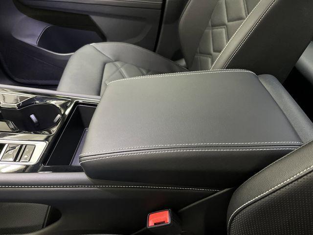 used 2024 Volkswagen Atlas car, priced at $34,355