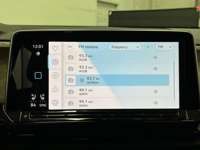 used 2024 Volkswagen Atlas car, priced at $34,355