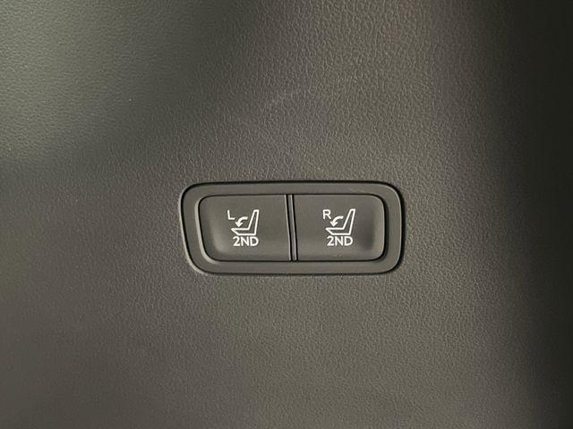 used 2024 Hyundai Santa Fe car, priced at $37,995