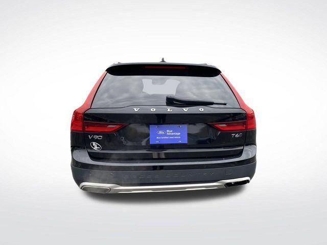 used 2018 Volvo V90 Cross Country car, priced at $23,500