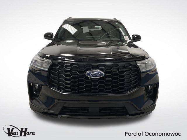 used 2025 Ford Explorer car, priced at $47,995