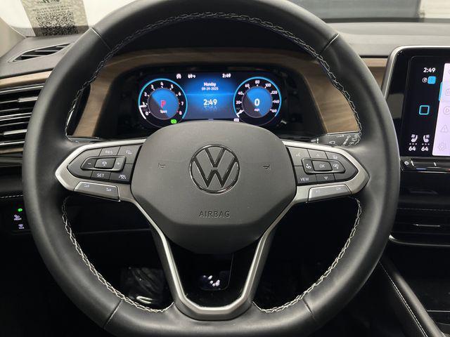used 2024 Volkswagen Atlas car, priced at $32,500