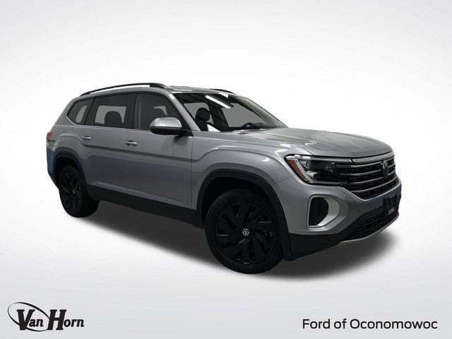 used 2024 Volkswagen Atlas car, priced at $33,929